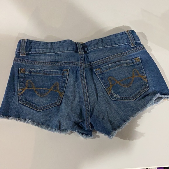 Set of 2 Mossimo supply co jean shorts size 3 - Picture 7 of 7